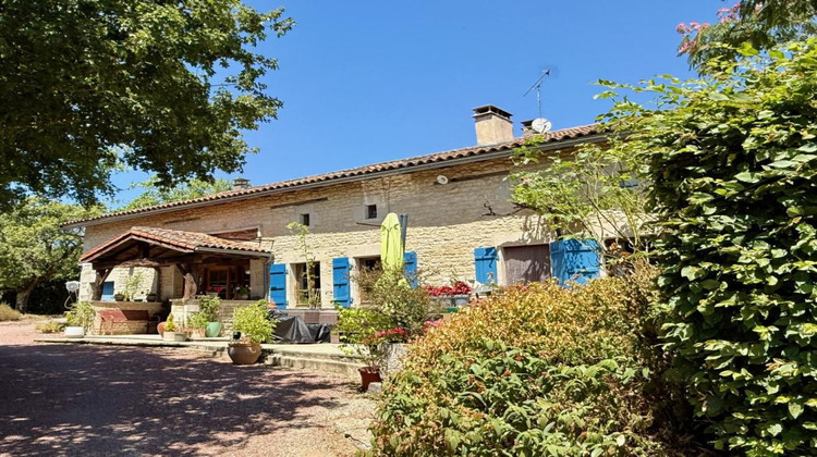 Ma-Cabane - Vente Maison LE BOUCHAGE, 214 m²