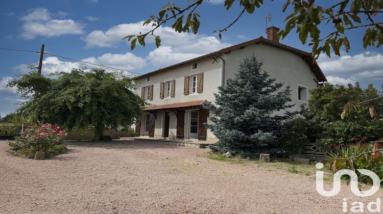 Ma-Cabane - Vente Maison Le Bouchaud, 170 m²