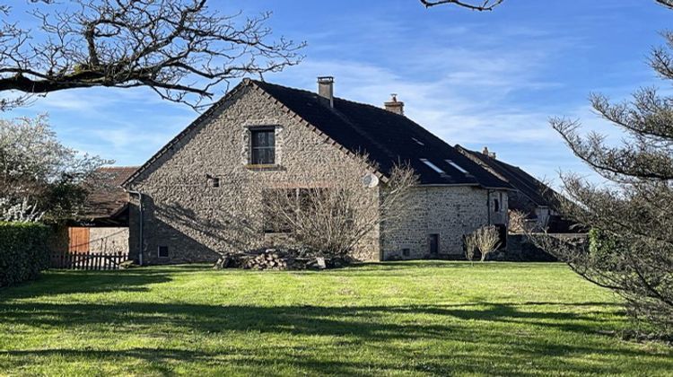 Ma-Cabane - Vente Maison Le Bourg-d'Hem, 195 m²