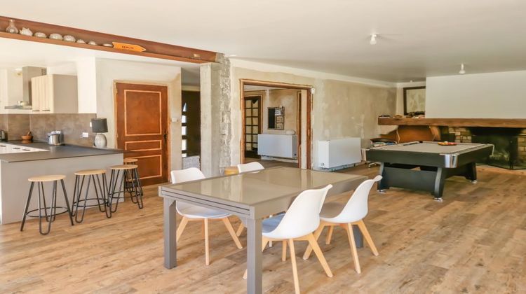 Ma-Cabane - Vente Maison LE BOURGET-DU-LAC, 243 m²