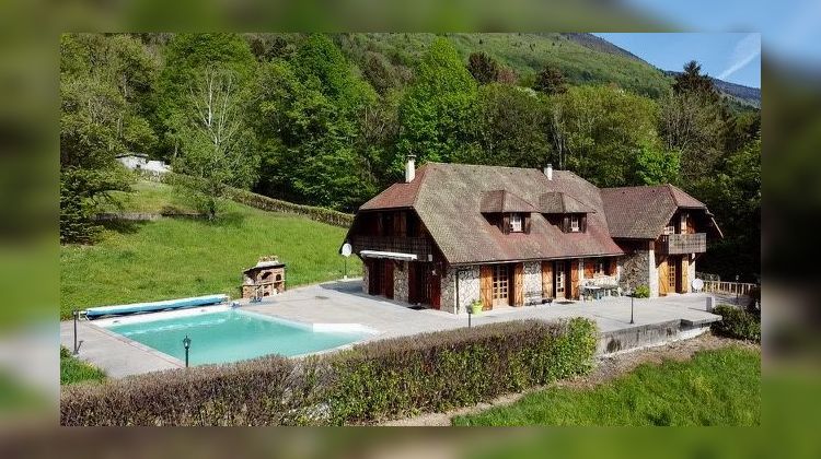 Ma-Cabane - Vente Maison Le Bourget-du-Lac, 297 m²