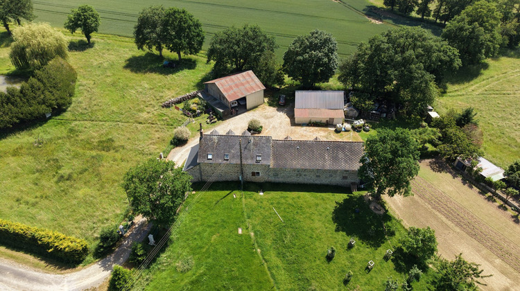 Ma-Cabane - Vente Maison Le Bourgneuf-la-Forêt, 110 m²