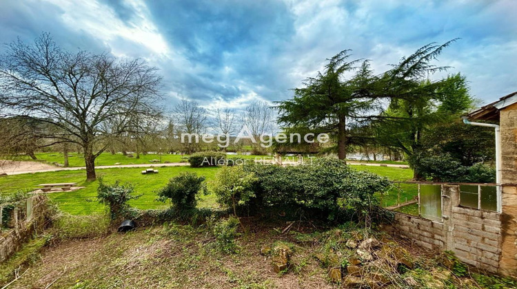 Ma-Cabane - Vente Maison LE BUGUE, 74 m²