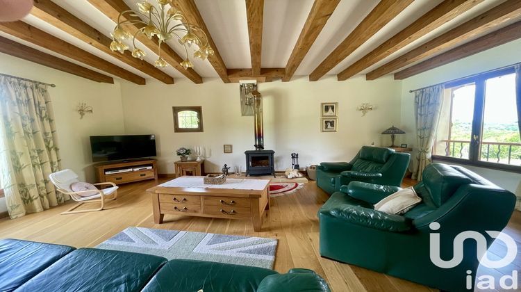 Ma-Cabane - Vente Maison Le Buisson-de-Cadouin, 225 m²