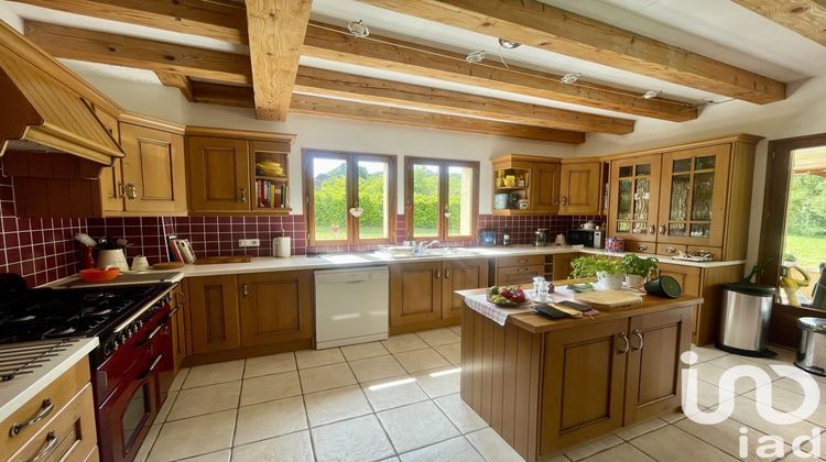 Ma-Cabane - Vente Maison Le Buisson-de-Cadouin, 225 m²