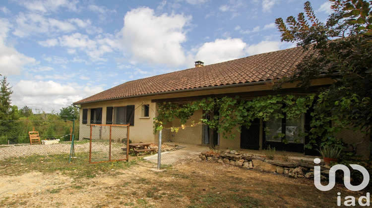 Ma-Cabane - Vente Maison Le Buisson-de-Cadouin, 199 m²