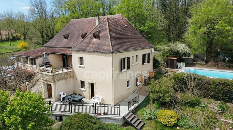 Ma-Cabane - Vente Maison LE BUISSON DE CADOUIN, 222 m²