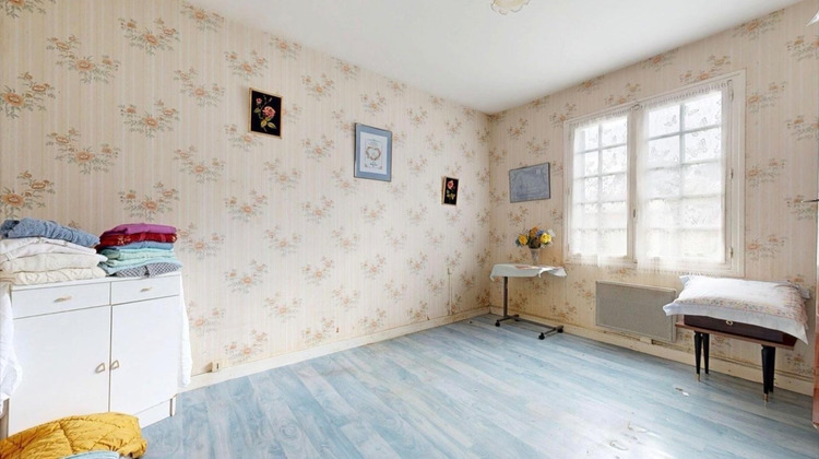 Ma-Cabane - Vente Maison Le Buisson-de-Cadouin, 67 m²