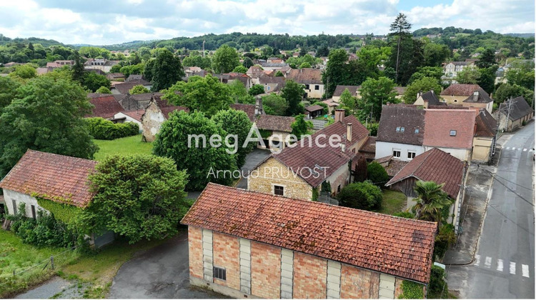 Ma-Cabane - Vente Maison LE BUISSON DE CADOUIN, 350 m²
