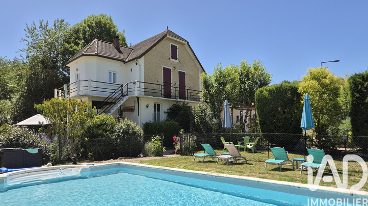 Ma-Cabane - Vente Maison Le Buisson-de-Cadouin, 218 m²