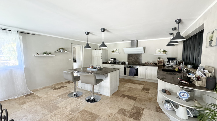 Ma-Cabane - Vente Maison Le Cannet-des-Maures, 270 m²