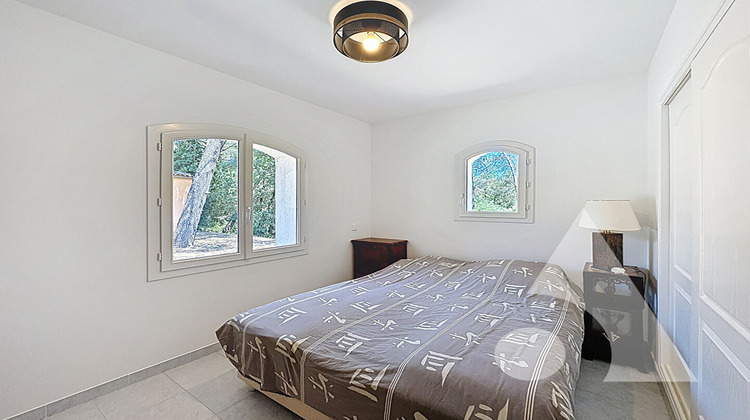 Ma-Cabane - Vente Maison LE CANNET-DES-MAURES, 240 m²