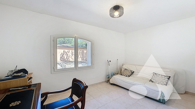 Ma-Cabane - Vente Maison LE CANNET-DES-MAURES, 240 m²