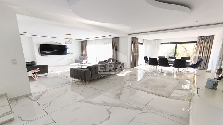 Ma-Cabane - Vente Maison LE CANNET-DES-MAURES, 152 m²