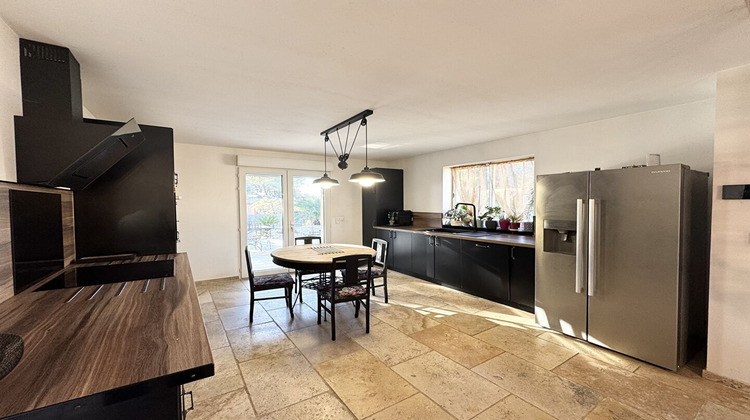 Ma-Cabane - Vente Maison LE CANNET-DES-MAURES, 243 m²