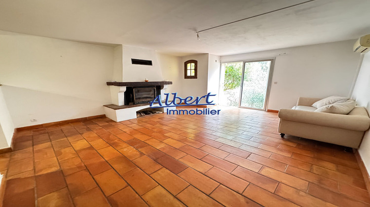 Ma-Cabane - Vente Maison LE CASTELLET, 110 m²