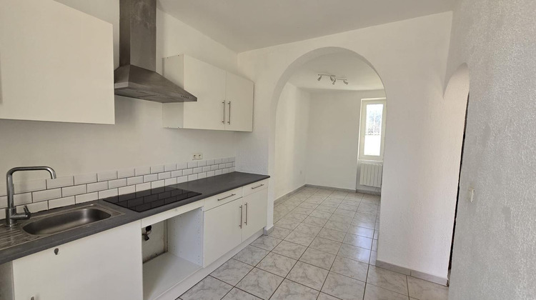 Ma-Cabane - Vente Maison LE CASTELLET, 89 m²