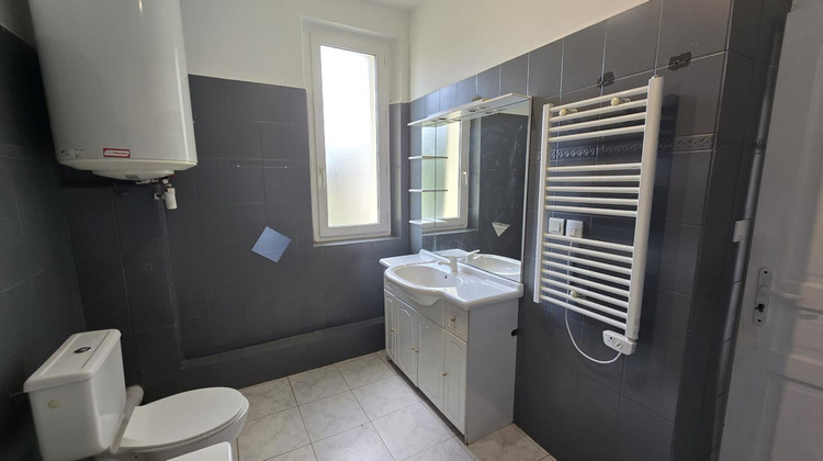 Ma-Cabane - Vente Maison LE CASTELLET, 89 m²