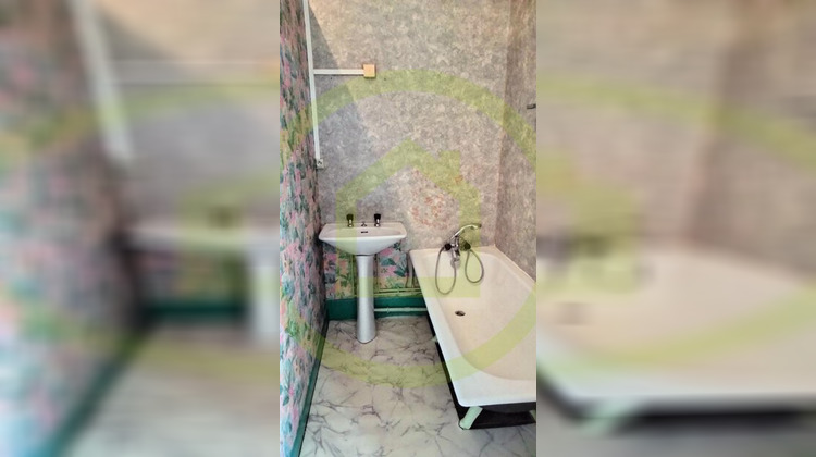 Ma-Cabane - Vente Maison LE CATEAU CAMBRESIS, 77 m²