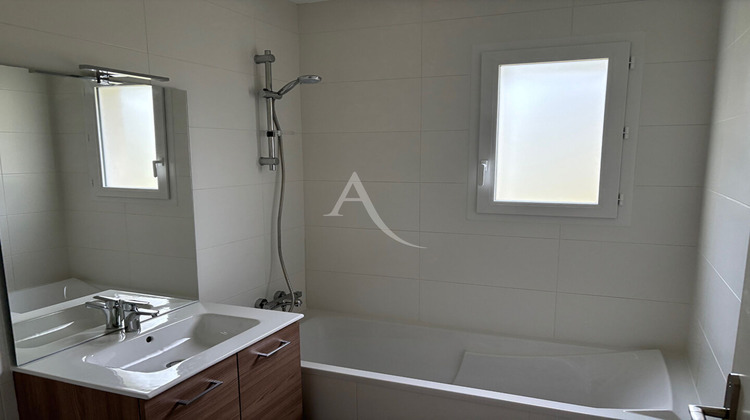 Ma-Cabane - Vente Maison LE CELLIER, 76 m²