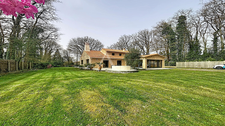 Ma-Cabane - Vente Maison LE CELLIER, 200 m²