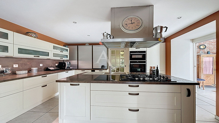 Ma-Cabane - Vente Maison LE CELLIER, 200 m²