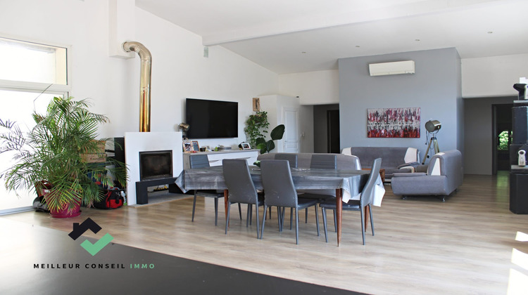 Ma-Cabane - Vente Maison Le Chaffaut-Saint-Jurson, 177 m²