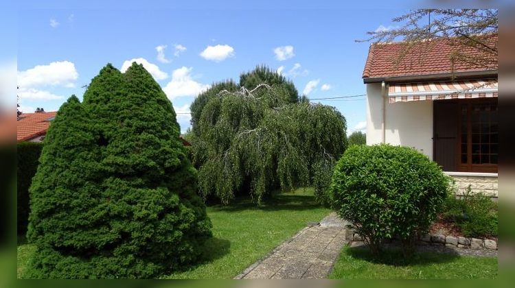 Ma-Cabane - Vente Maison Le Chambon-Feugerolles, 110 m²