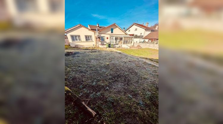 Ma-Cabane - Vente Maison LE CHAMBON FEUGEROLLES, 130 m²