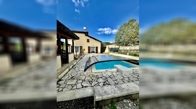 Ma-Cabane - Vente Maison LE CHAMBON FEUGEROLLES, 136 m²