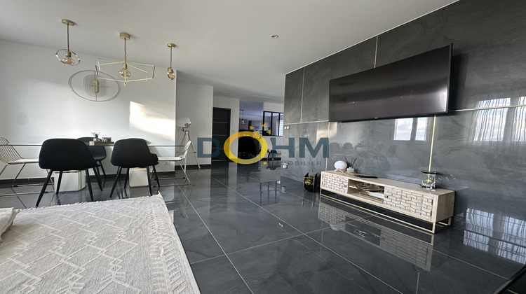 Ma-Cabane - Vente Maison Le Chambon-Feugerolles, 122 m²