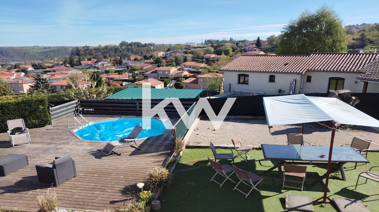 Ma-Cabane - Vente Maison Le Chambon-Feugerolles, 147 m²