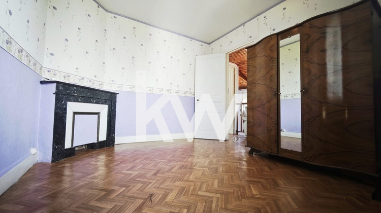 Ma-Cabane - Vente Maison Le Chambon-Feugerolles, 60 m²