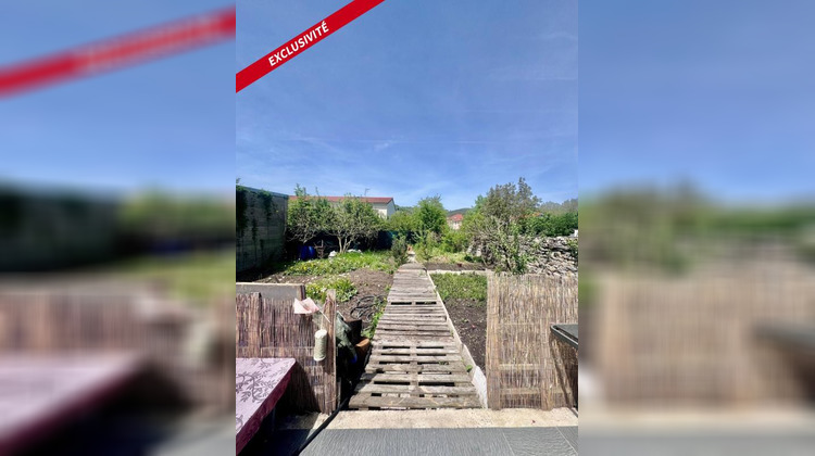 Ma-Cabane - Vente Maison LE CHAMBON FEUGEROLLES, 218 m²