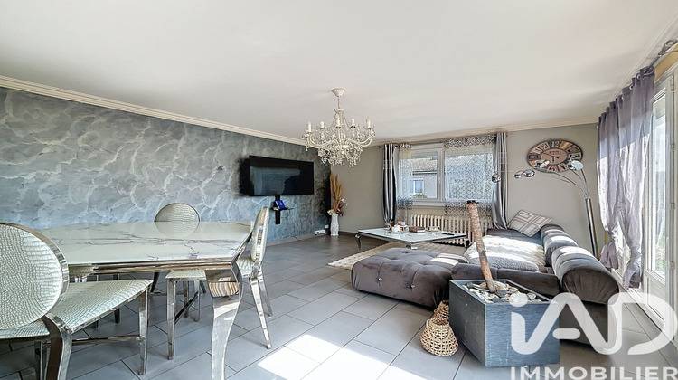 Ma-Cabane - Vente Maison Le Chambon-Feugerolles, 135 m²