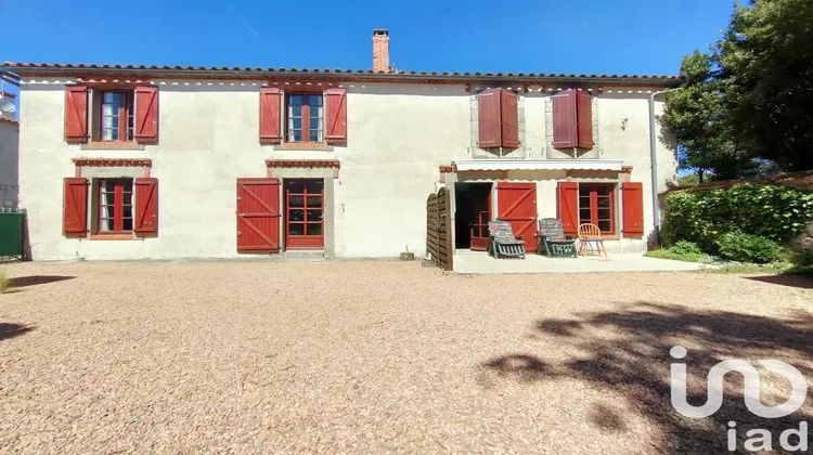 Ma-Cabane - Vente Maison Le Champ Saint Pere, 150 m²