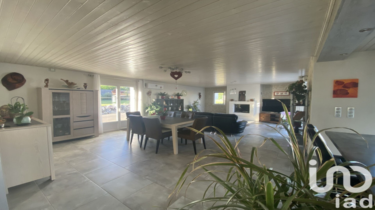 Ma-Cabane - Vente Maison Le Champ-Saint-Père, 159 m²