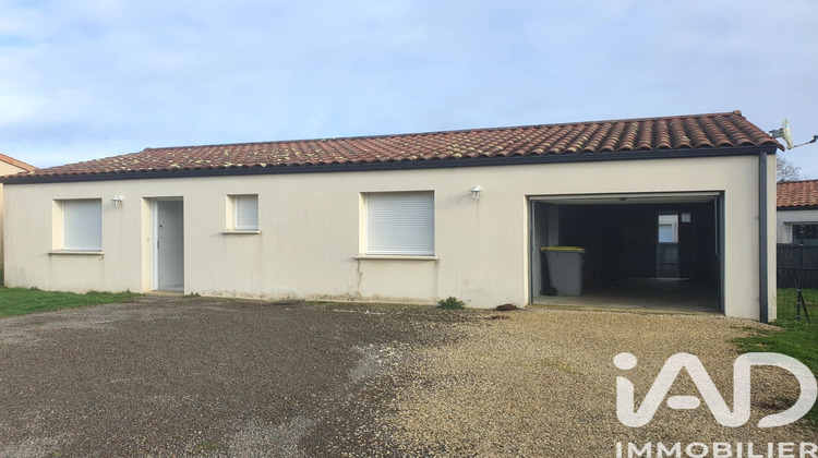 Ma-Cabane - Vente Maison Le Champ-Saint-Père, 62 m²