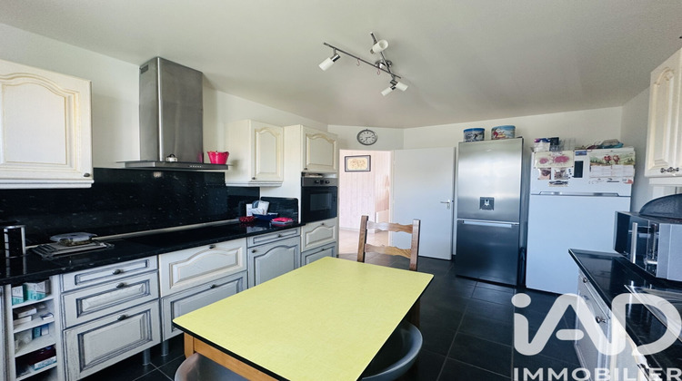 Ma-Cabane - Vente Maison Le Champ-Saint-Père, 143 m²