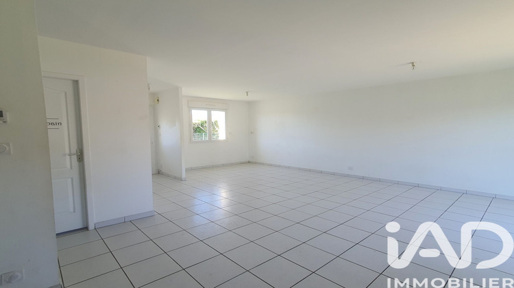 Ma-Cabane - Vente Maison Le Champ-Saint-Père, 61 m²