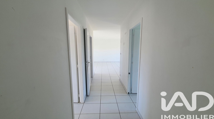 Ma-Cabane - Vente Maison Le Champ-Saint-Père, 61 m²