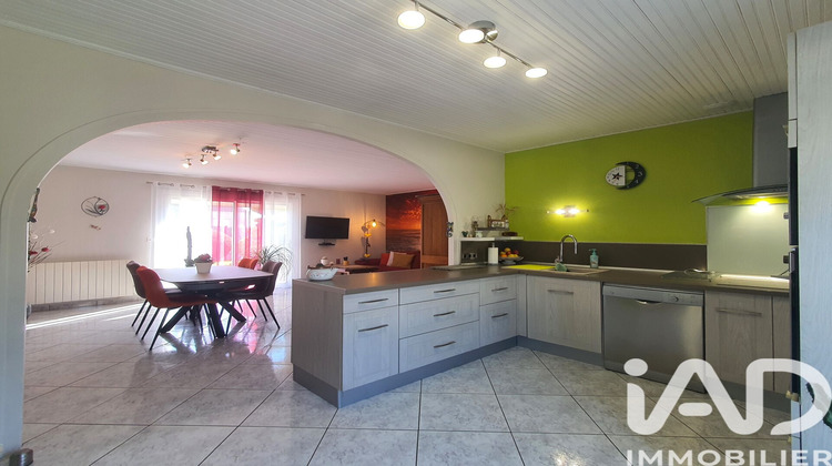 Ma-Cabane - Vente Maison Le Champ-Saint-Père, 117 m²