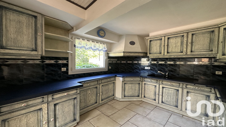 Ma-Cabane - Vente Maison Le Champ-Saint-Père, 148 m²