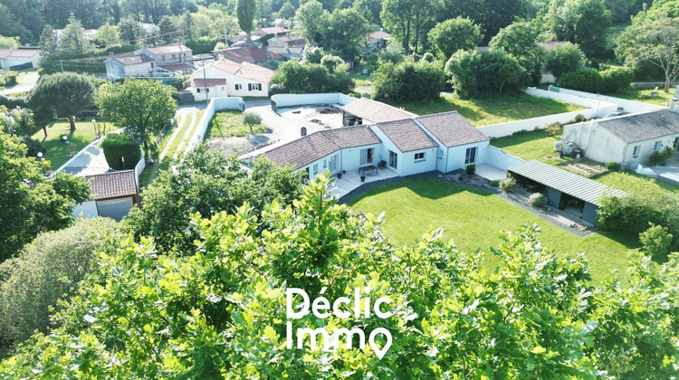 Ma-Cabane - Vente Maison LE CHAMP SAINT PERE, 220 m²
