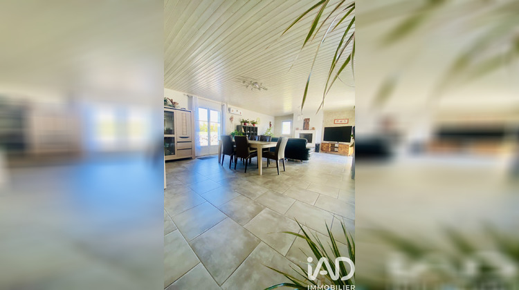 Ma-Cabane - Vente Maison Le Champ-Saint-Père, 159 m²