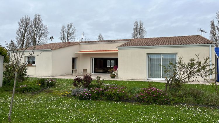 Ma-Cabane - Vente Maison LE CHATEAU-D'OLERON, 166 m²