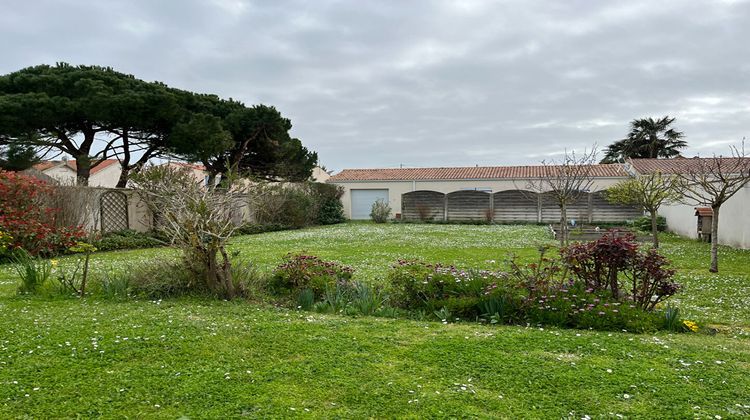 Ma-Cabane - Vente Maison LE CHATEAU-D'OLERON, 166 m²