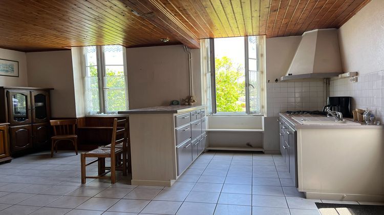 Ma-Cabane - Vente Maison LE CHATEAU-D'OLERON, 111 m²