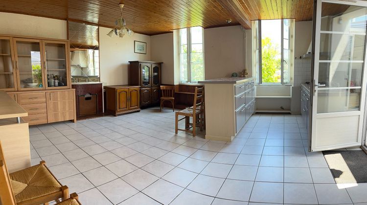 Ma-Cabane - Vente Maison LE CHATEAU-D'OLERON, 111 m²