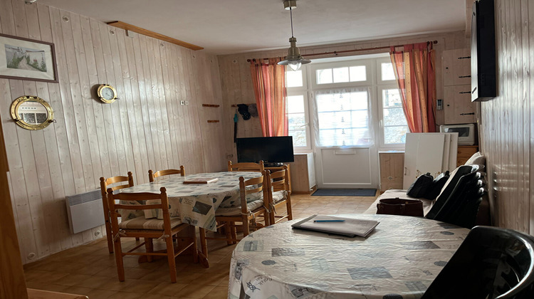 Ma-Cabane - Vente Maison LE CHATEAU-D'OLERON, 70 m²